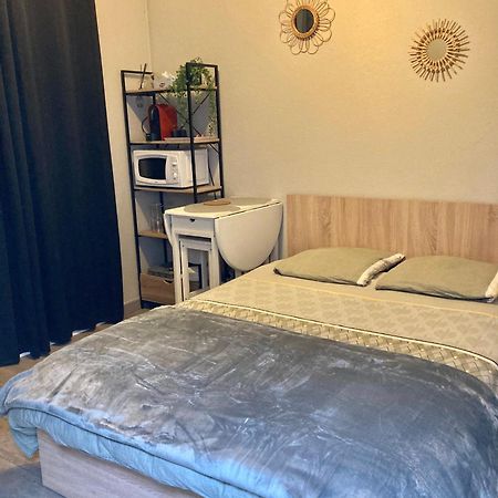 Appartement Calme Et Bien Situe Tarbes Exterior foto